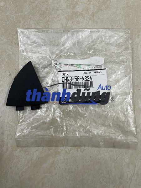 NẮP CHỤP LƯỚI BA ĐỜ SỐC MAZDA 2