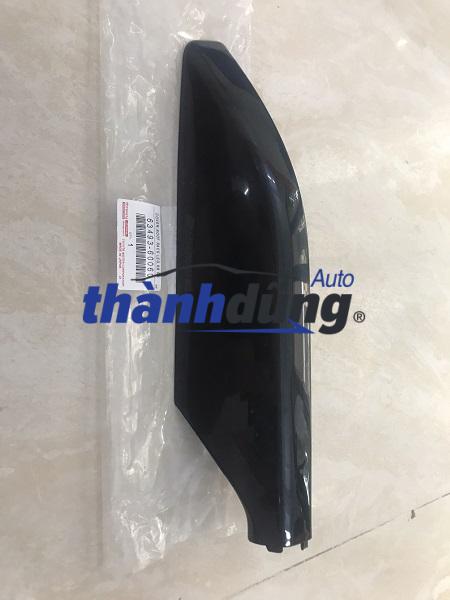 ỐP GIÁ NÓC TRƯỚC PHỤ LEXUS GX470