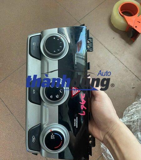 CÔNG TẮC ĐIỀU HÒA HYUNDAI ELANTRA 2019