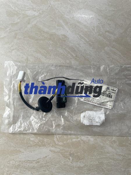 CÔNG TẮC MỞ CỐP HẬU KIA RIO 2012