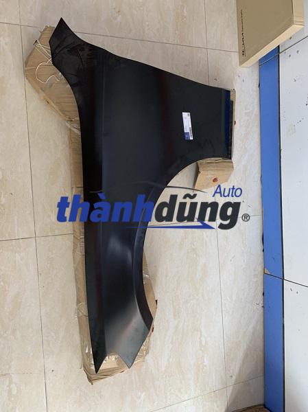 MÁ VÈ MERCEDES E200