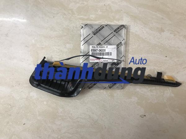 ỐP CHÂN KÍNH CHẮN GIÓ TRƯỚC TOYOTA INNOVA