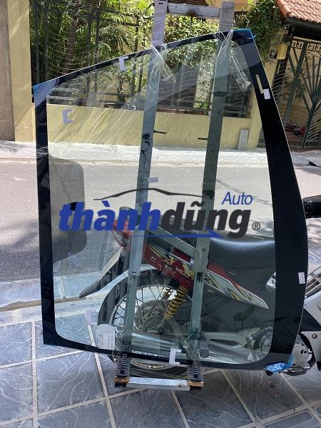 KÍNH CHẮN GIÓ TRƯỚC HONDA JAZZ 2020-2022