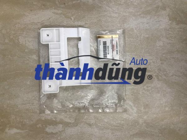 GIÁ BẮT ĐÈN PHA MITSUBISHI XPANDER 2018-2022