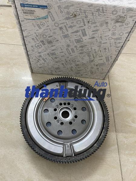 BÁNH TRỚN SSANGYONG KORANO