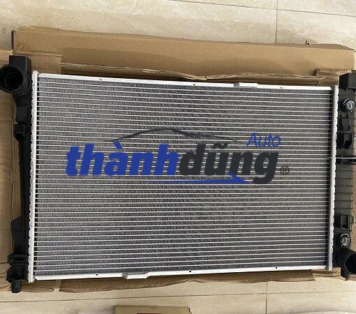 KÉT NƯỚC MERCEDES C280