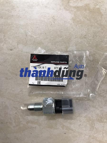 CÔNG TẮC CHÂN PHANH MITSUBISHI XPANDER 2018-2022