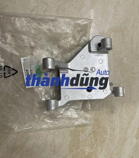 GIÁ BẮT CHÂN MÁY NISSAN LIVINA 2008-2011