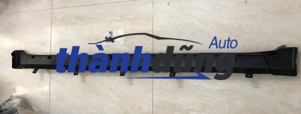 ỐP BA BU LÊ NISSAN LIVINA 2010