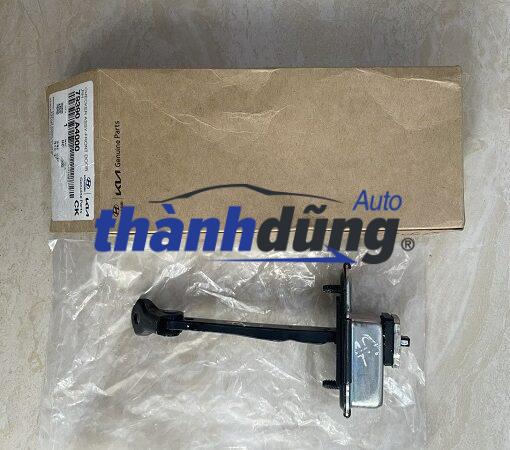 HẠN CHẾ CÁNH CỬA KIA RONDO 2015