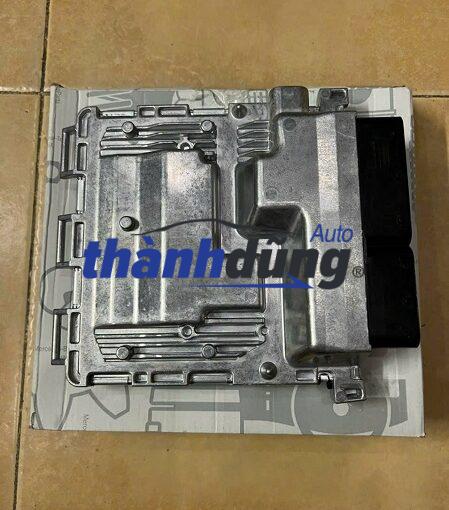 HỘP ĐEN MERCEDES C180 2012