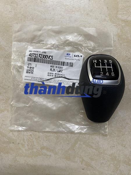 TAY NẮM CẦN SỐ HYUNDAI I20