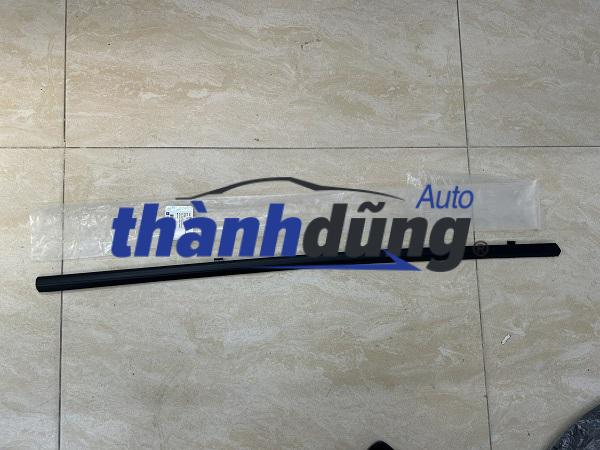 NẸP CHÂN KÍNH NGOÀI TRƯỚC PHẢI DAEWOO MAGNUS