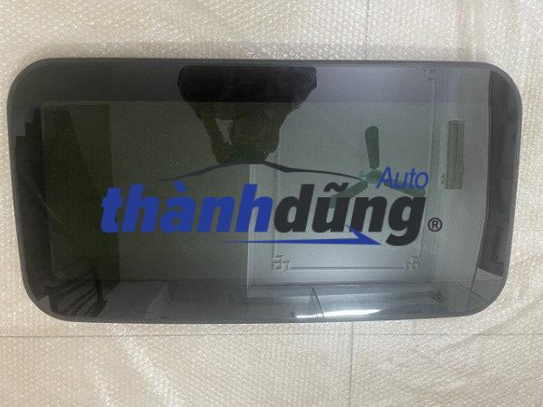 KÍNH CÁNH CỬA SỔ TRỜI MAZDA 3 2010