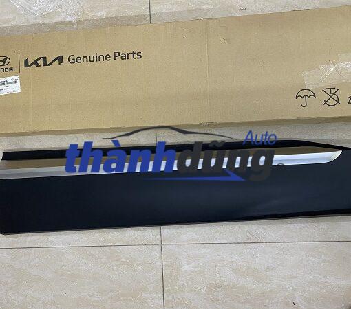 ỐP NHỰA CÁNH CỬA HYUNDAI SANTAFE