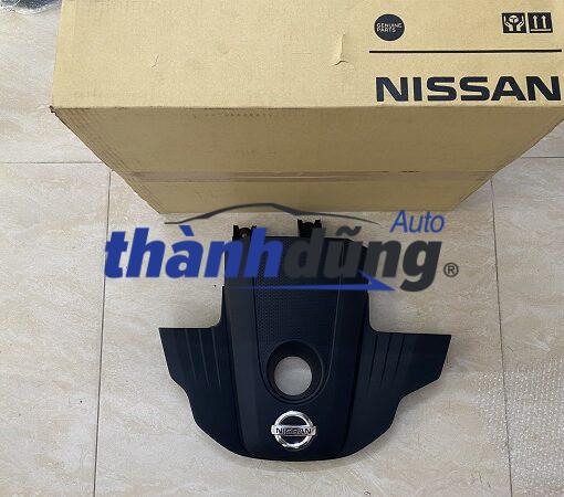 NẮP CHE ĐỘNG CƠ NISSAN NAVARA