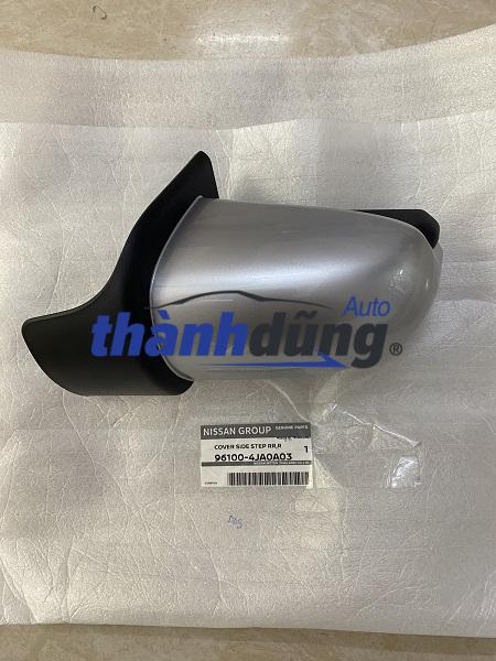 ỐP ĐẦU BẬC LÊN XUỐNG SAU PHẢI NISSAN NAVARA