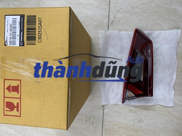 ĐÈN HẬU MIẾNG TRONG CỐP MAZDA 2
