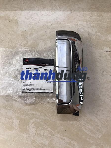 TAY KÉO CỬA THÙNG SAU MITSUBISHI TRITON