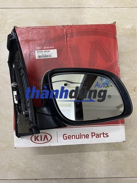 KÍNH CHIẾU HẬU PHẢI KIA SEDONA