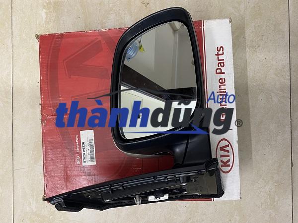 KÍNH CHIẾU HẬU PHẢI KIA SEDONA