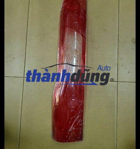 VỎ ĐÈN HẬU FORD TRANSIT 2015