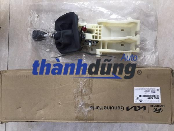 TAY NẮM CẦN SỐ KIA K2500