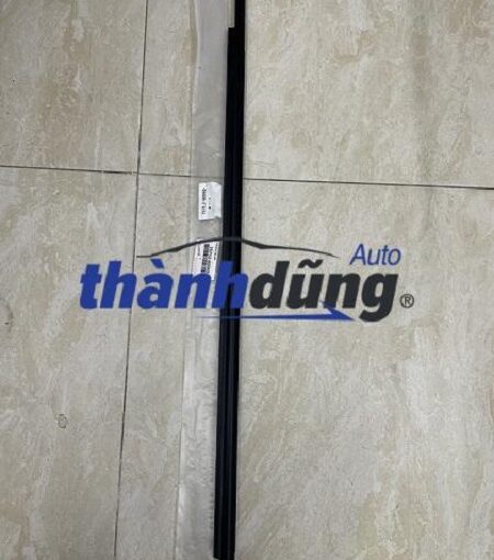 NẸP CHÂN KÍNH NGOÀI TOYOTA PRADO 2004