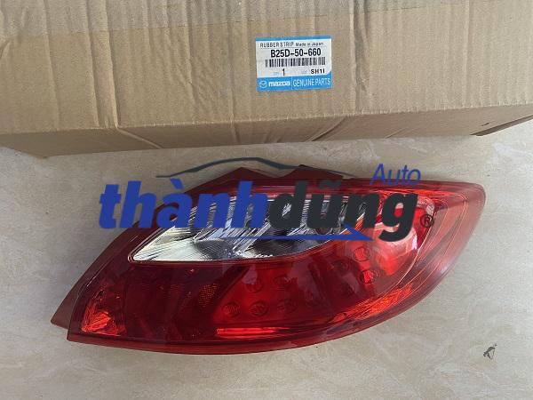 ĐÈN HẬU PHỤ MAZDA 2