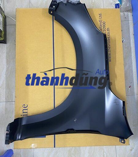 MÁ VÈ PHẢI CHEVROLET TRAILBLAZER