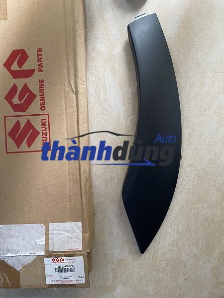 ỐP PHỒNG BÁNH SAU SUZUKI XL7