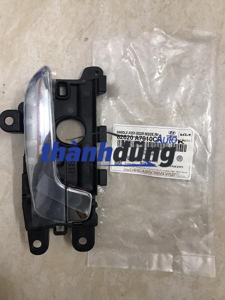 TAY MỞ CỬA TRONG SAU PHẢI KIA K3