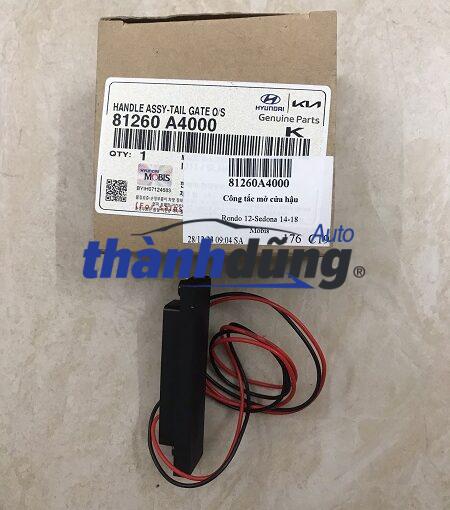 CÔNG TẮC TAY MỞ CỐP SAU KIA CARENS