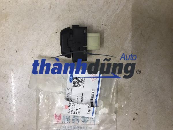 CÔNG TẮC LÊN KÍNH FORD ESCAPE 2002
