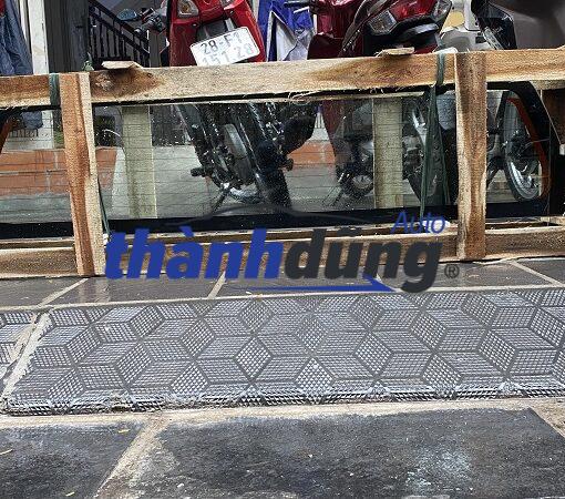 KÍNH THÙNG SAU ISUZU DMAX