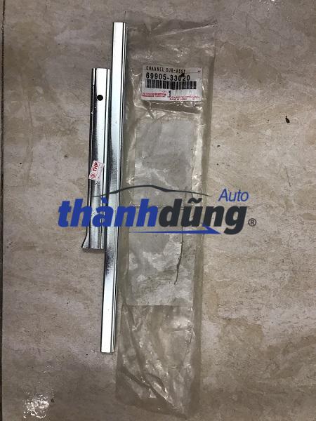 THANH RAY TRƯỢT KÍNH TOYOTA CAMRY 2012