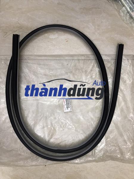 GIOĂNG KHUNG CỬA TOYOTA YARIS 2009