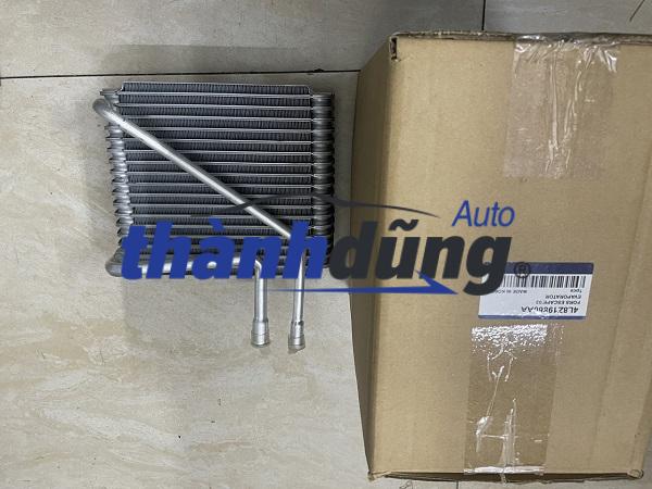 DÀN LẠNH FORD ESCAPE 2002