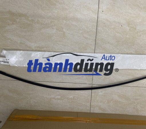 NẸP CHÂN KÍNH HYUNDAI SANTAFE 2018