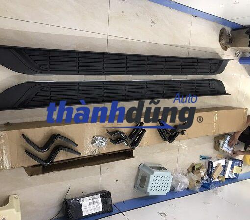 BỆ BƯỚC CHÂN FORD RANGER 2018