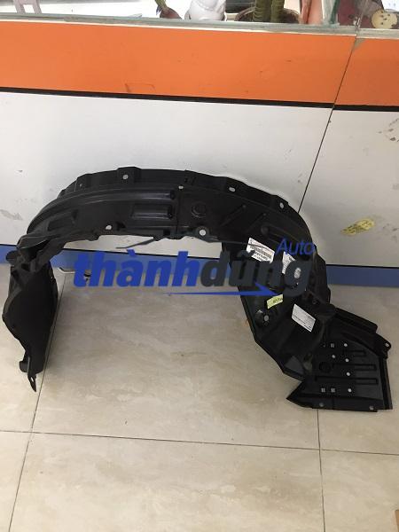 CHẮN BÙN LÒNG DÈ TRƯỚC TOYOTA CROSS 2021-2023