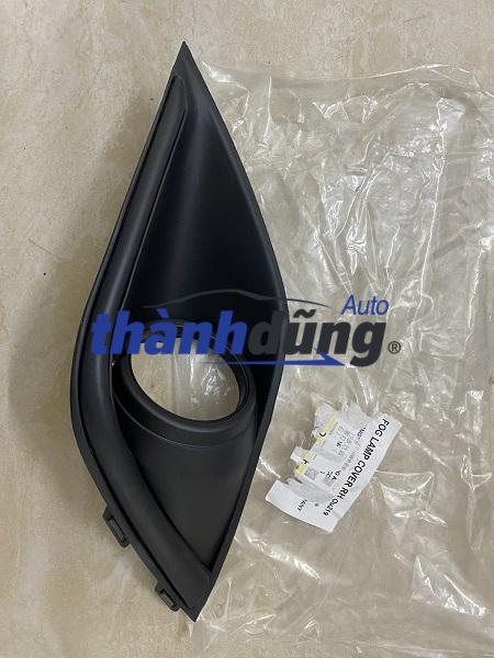 ỐP ĐÈN GẦM TRÁI MITSUBISHI OUTLANDER