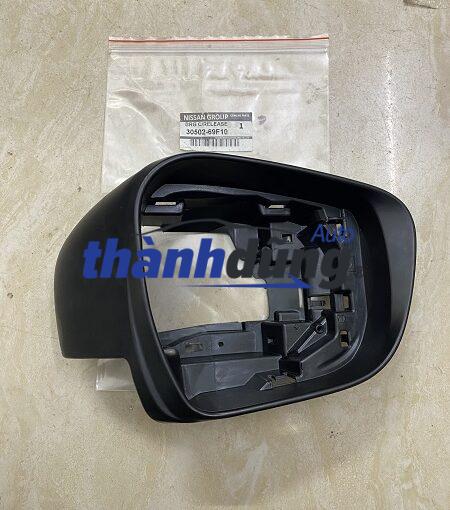 ỐP THÂN KÍNH CHIẾU HẬU PHẢI NISSAN NAVARA