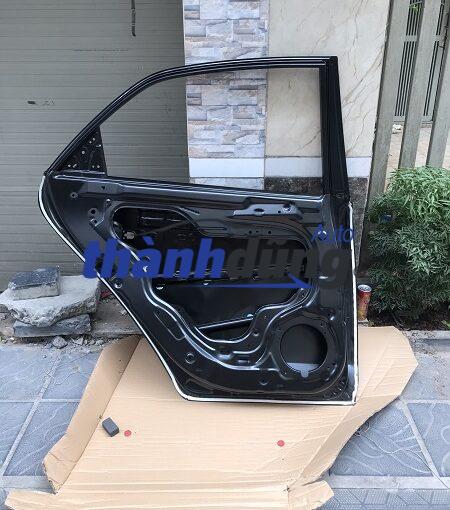 CÁNH CỬA SAU TRÁI KIA CERATO 2011