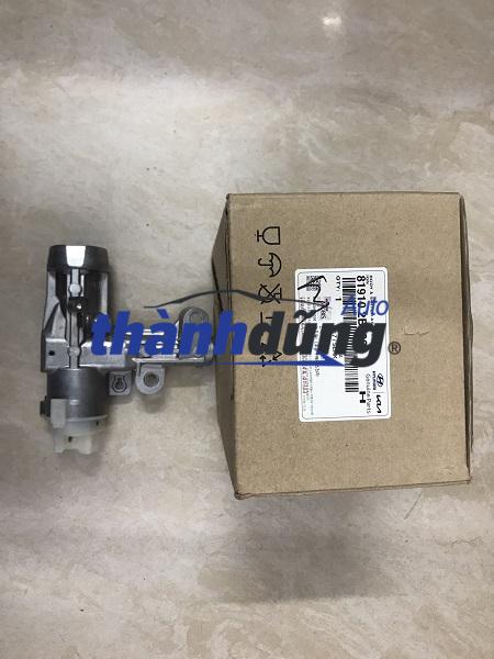 Ổ KHÓA ĐỀ KIA SORENTO 2013