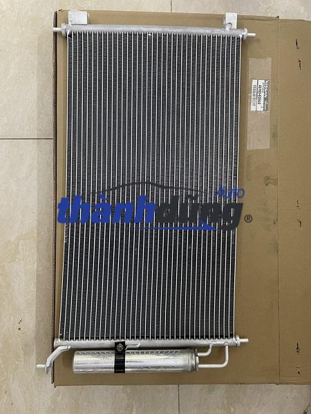 DÀN NÓNG NISSAN LIVINA 2010