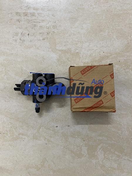 CHIA DẦU PHANH TOYOTA LAND CRUISER