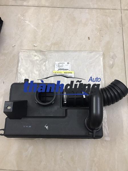 HỘP LỌC GIÓ THỨ CÂP DAEWOO MAGNUS 2000-2005
