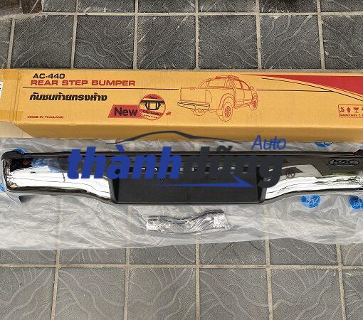 BA ĐỜ SỐC SAU TOYOTA HILUX 2009