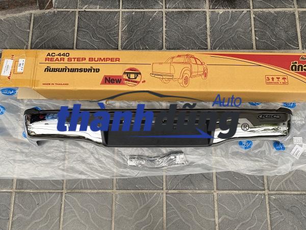 BA ĐỜ SỐC SAU TOYOTA HILUX 2009